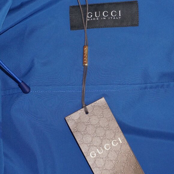 GUCCI REGULAR FIT BLUE MENS Lightweight Hooded Rain JACKET, Medium (48) - Picture 5 of 9